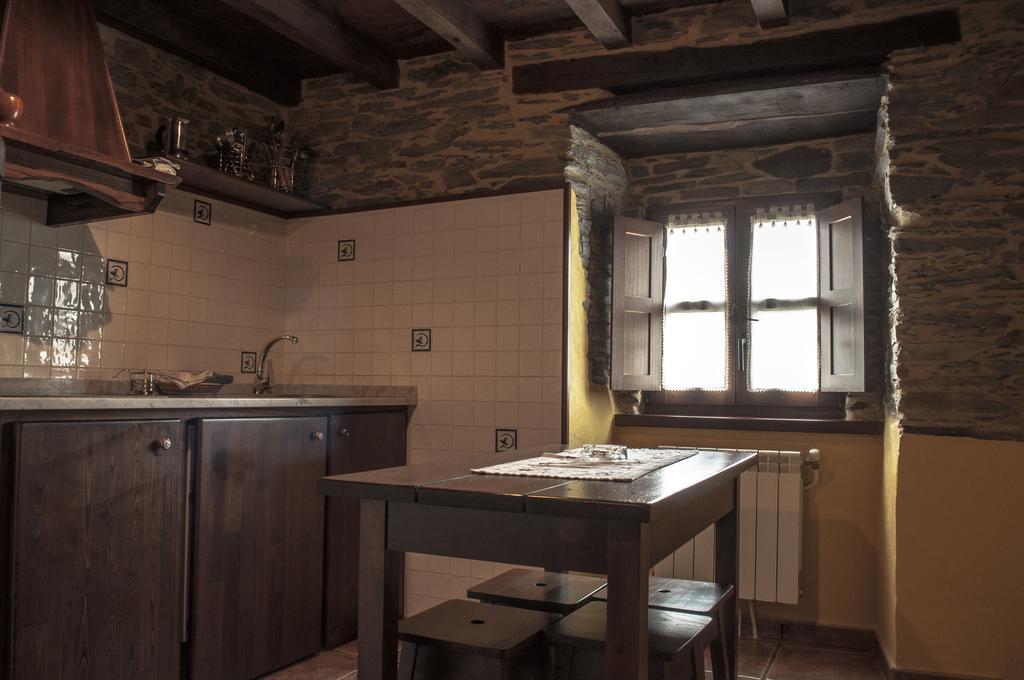 Apartamentos A Retoral Coana 部屋 写真